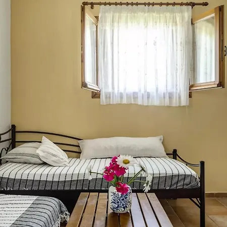 בית נופש Garden House Lefkada
